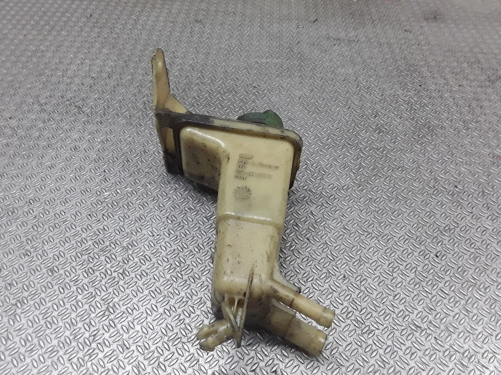 Pidurivedeliku paisupaak 8D0422373C