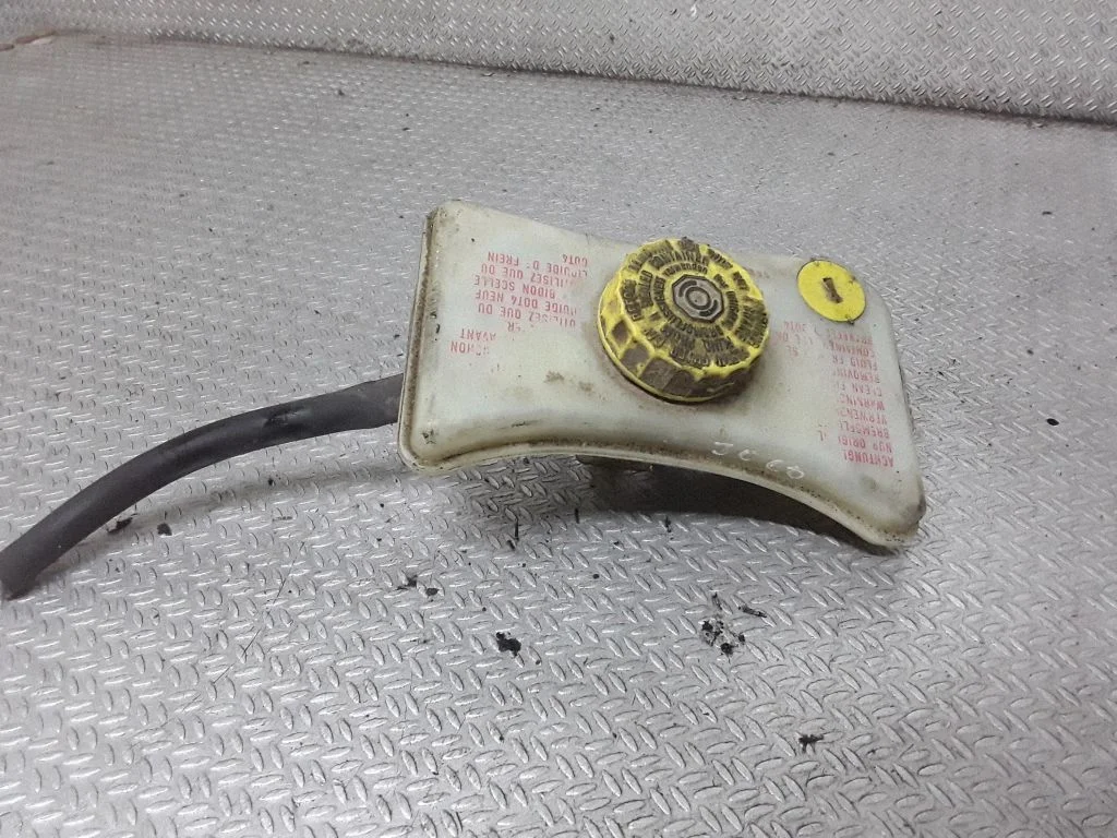 Brake fluid reservoir 8E0611301E