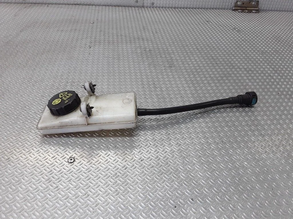 Brake fluid reservoir 03350886381