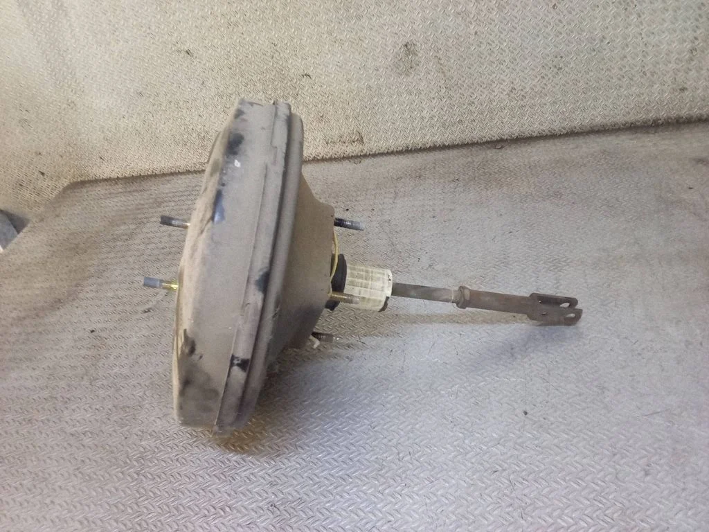 Brake booster 4A0612105H