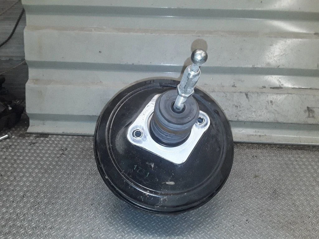 Brake booster – Audi A6 Allroad C6 (2006-2011)