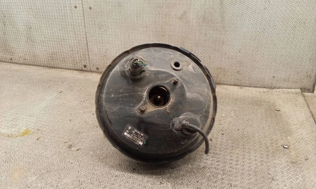 Brake booster – Porsche Cayenne (9PA) (2002-2010)
