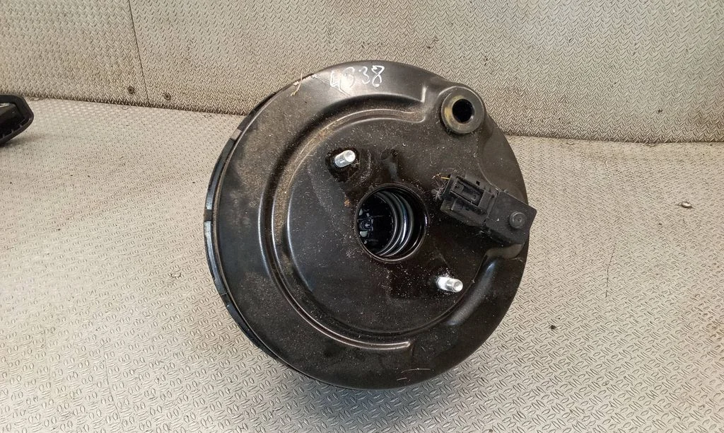 Brake booster 6788041