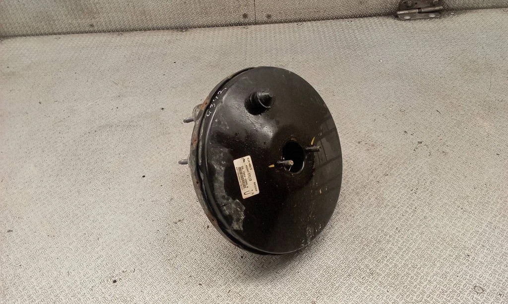 Brake booster – Nissan Tiida C11 (2004-2011)