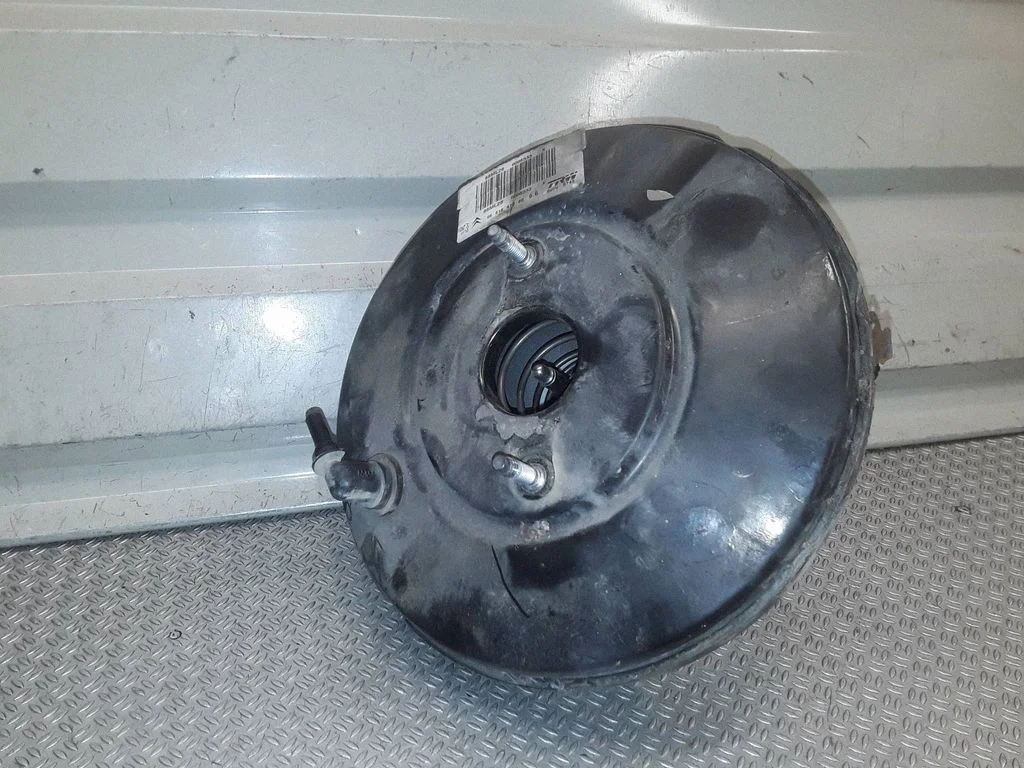 Brake booster 9681847980