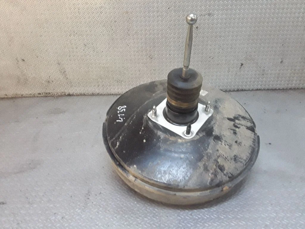 Brake booster – Volkswagen Caddy (2011-2016)