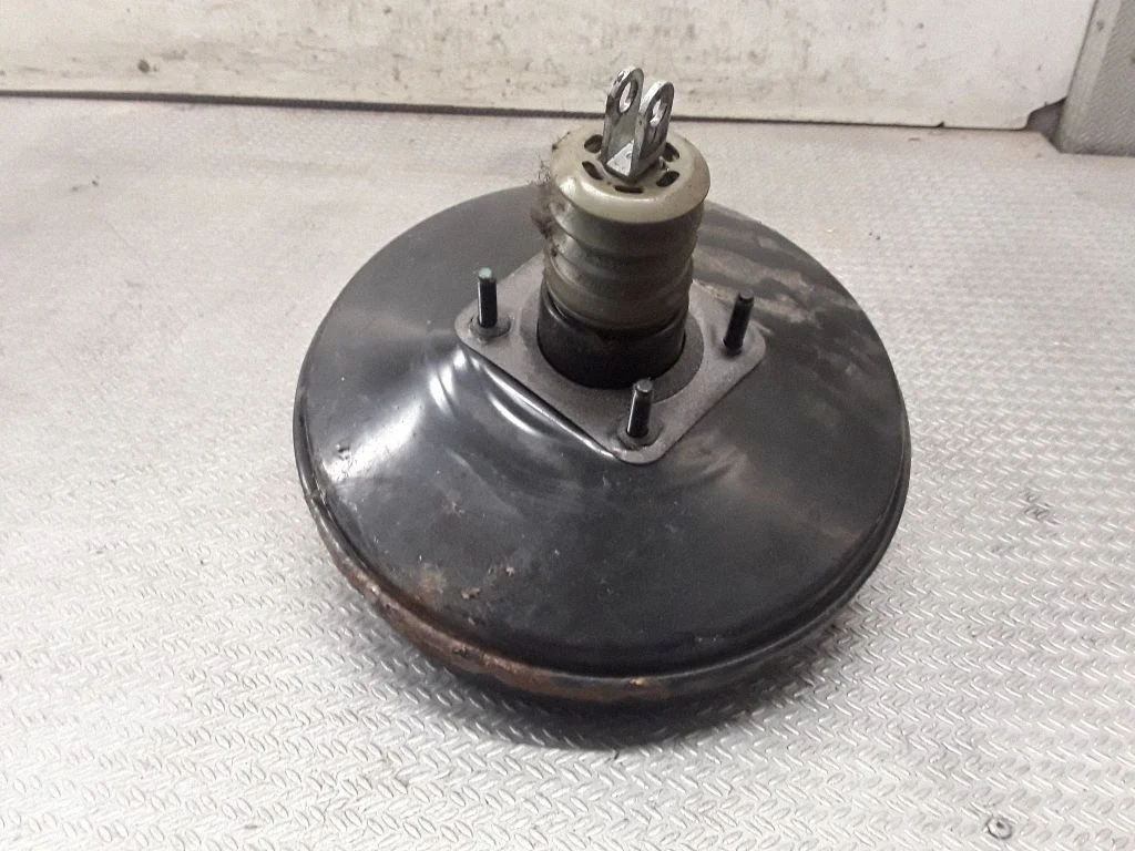 Piduri vaakumvõimendi 4680A017