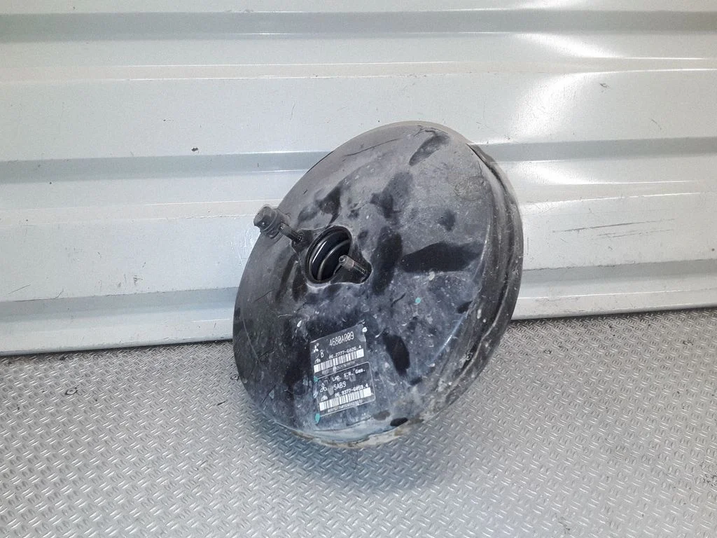 Brake booster 4680A009