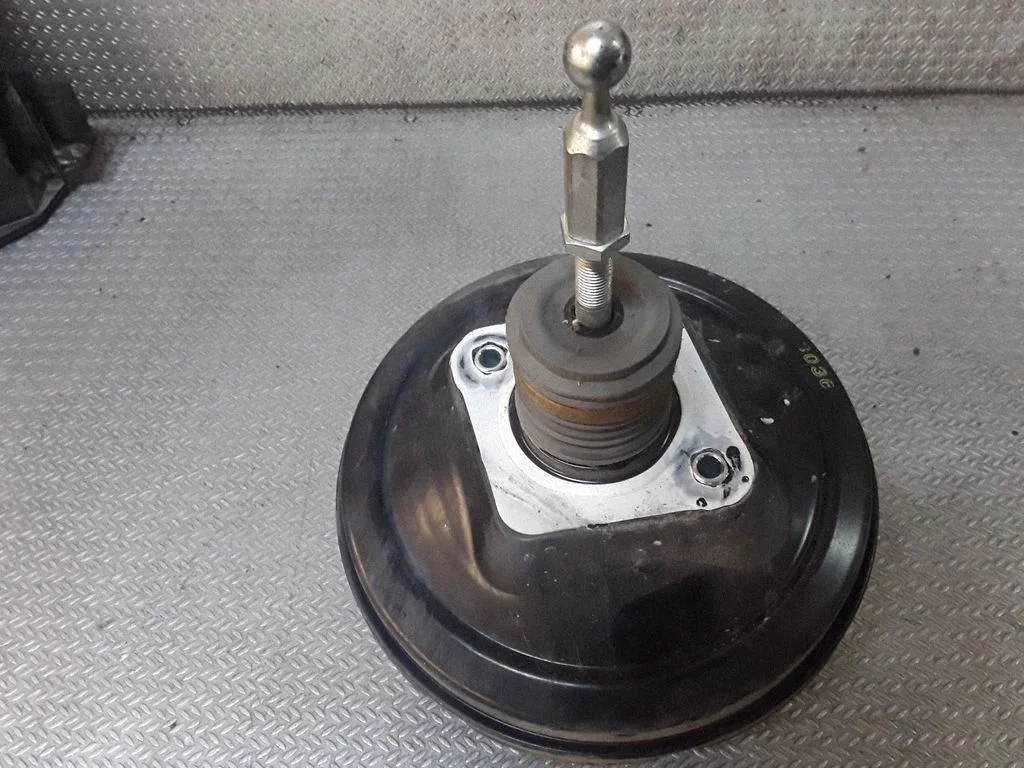 Brake booster – Audi A6 Allroad C6 (2006-2011)