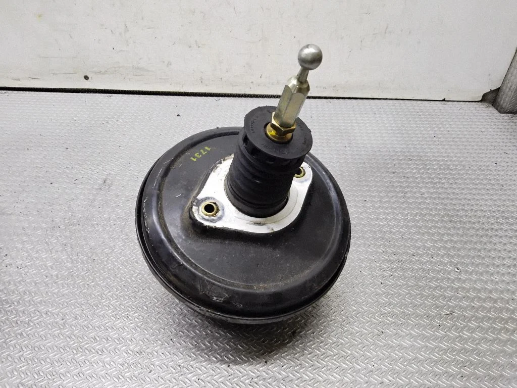Brake booster – Audi A6 Allroad C5 (1999-2005)
