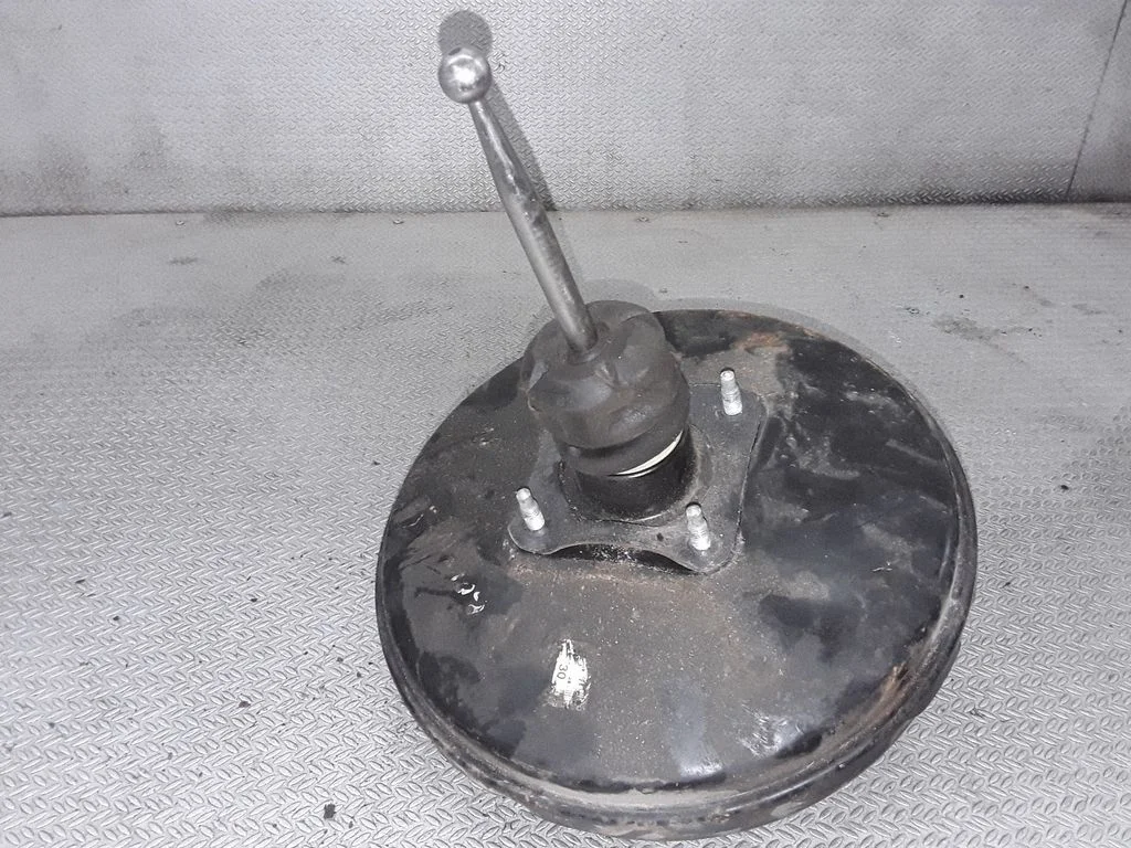 Brake booster 25183C
