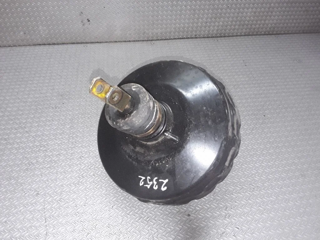 Piduri vaakumvõimendi A0054303830
