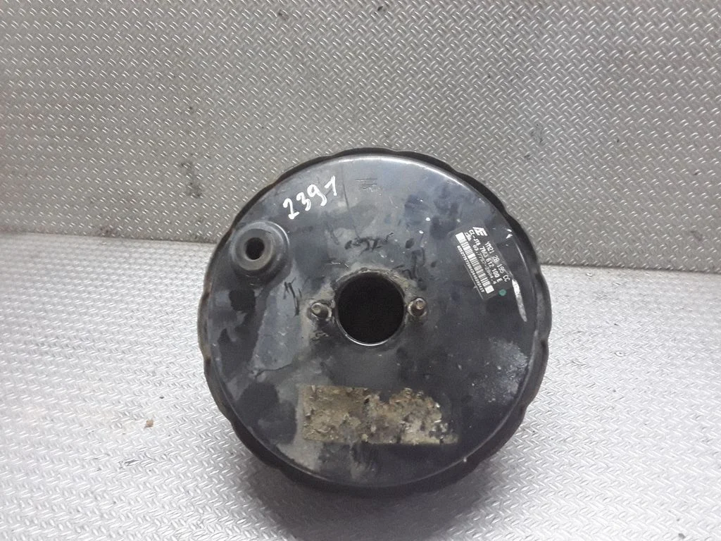 Piduri vaakumvõimendi YM212B195CC