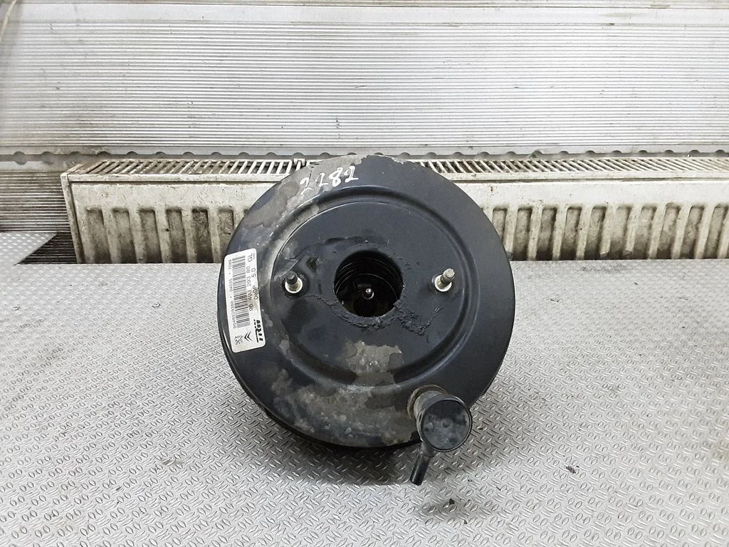 Piduri vaakumvõimendi 9649329380