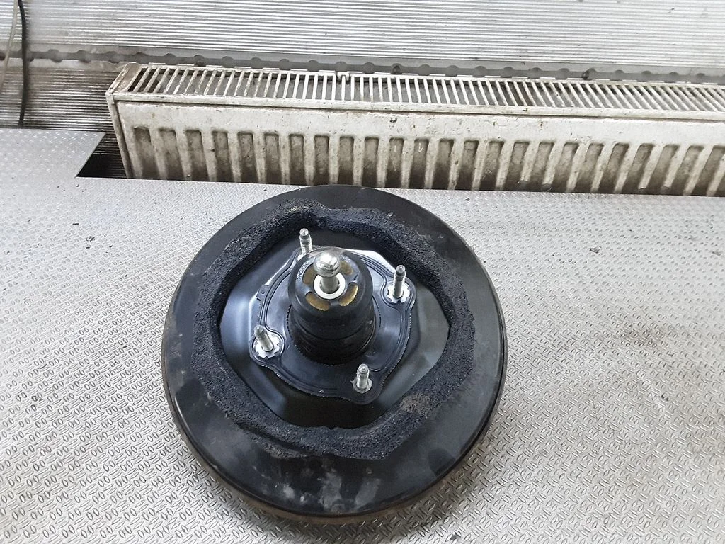 Piduri vaakumvõimendi 9682516480
