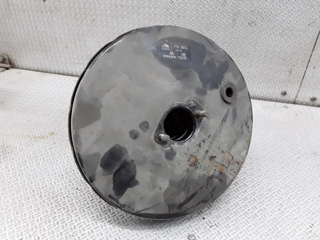 Brake booster – Volvo 850 (1991-1997)