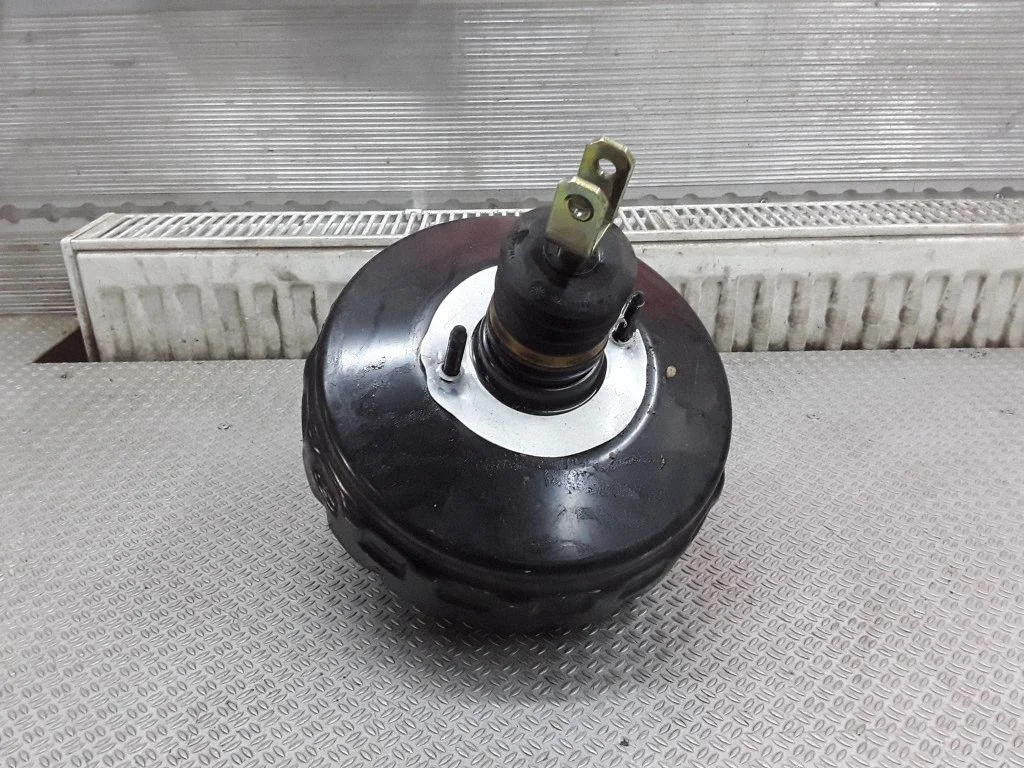 Brake booster A0054303830