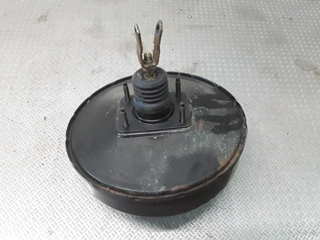 Serwo hamulcowe 47210AV701