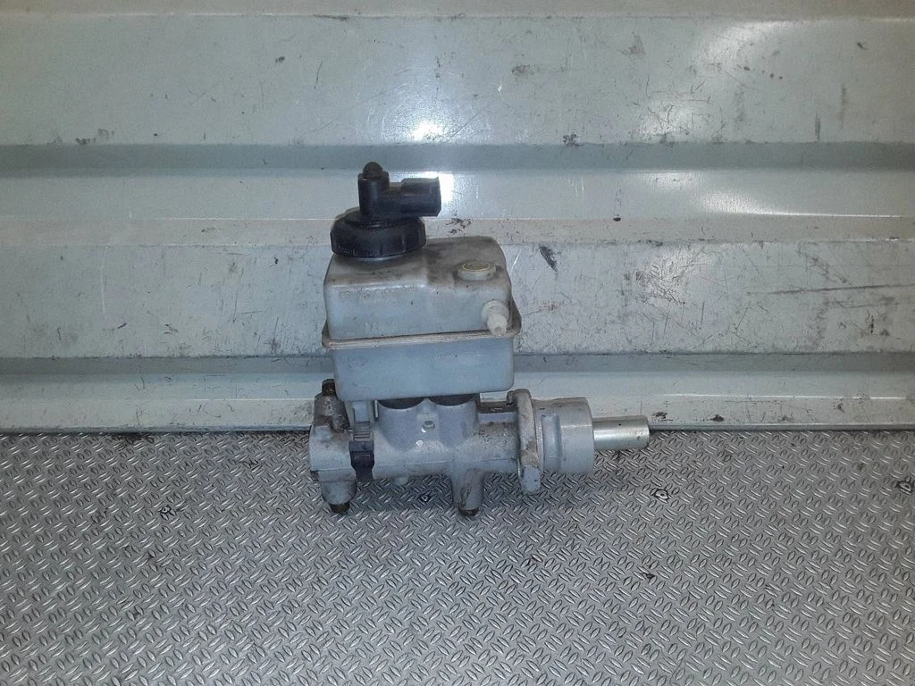 Pompa hamulcowa 7700314956