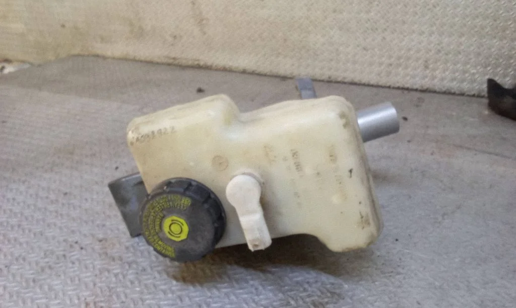 Piduri peasilinder – Mercedes-Benz ML-klass W164 (2005-2011)