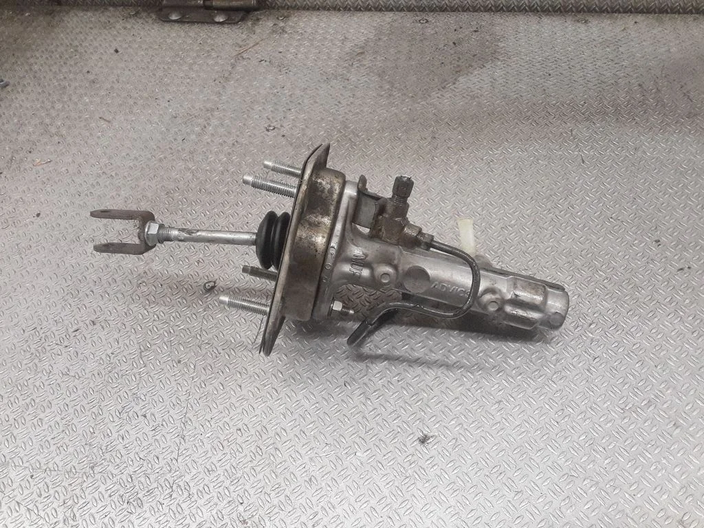 Pompa hamulcowa 13203040120