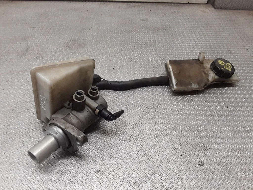 Master brake cylinder – Ford Galaxy (2000-2006)