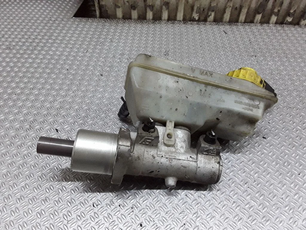 Piduri peasilinder 7M3611303
