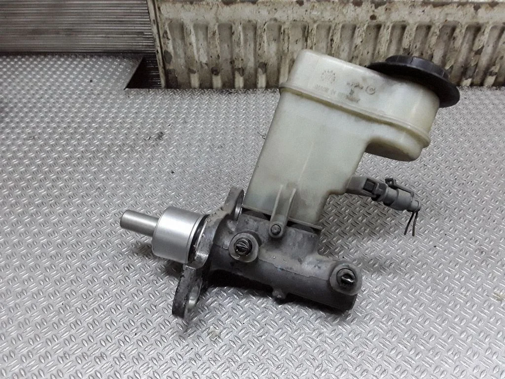 Piduri peasilinder 320670692
