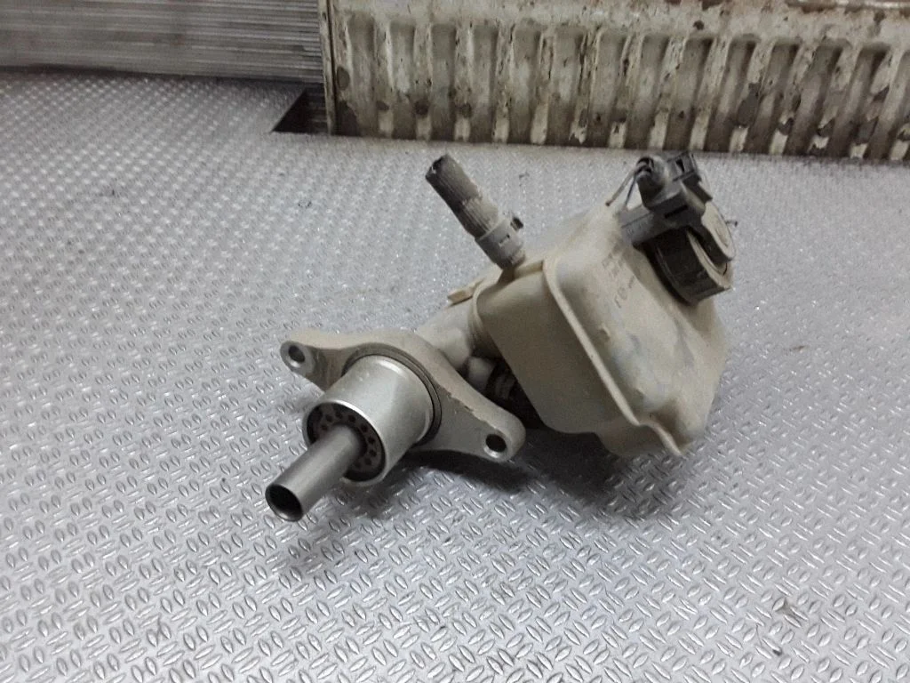 Pompa hamulcowa 1K1611301C