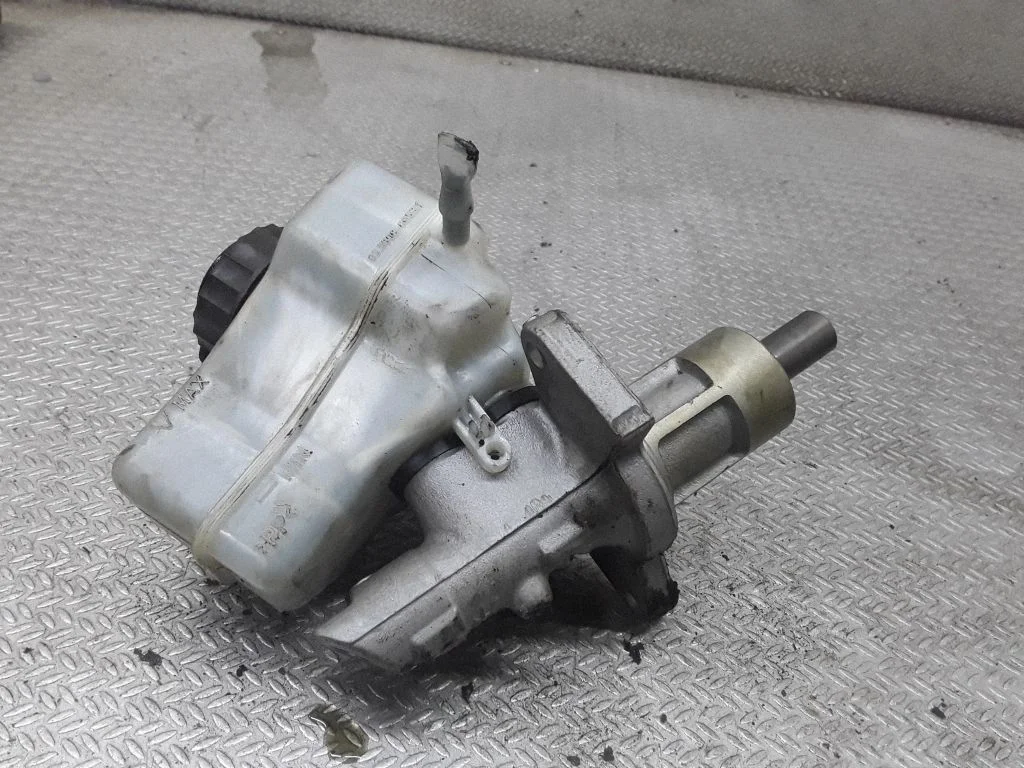 Pompa hamulcowa 03350886531