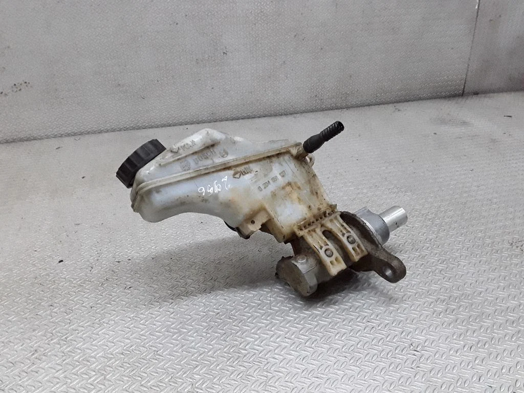 Master brake cylinder – Opel Corsa D (2006-2014)