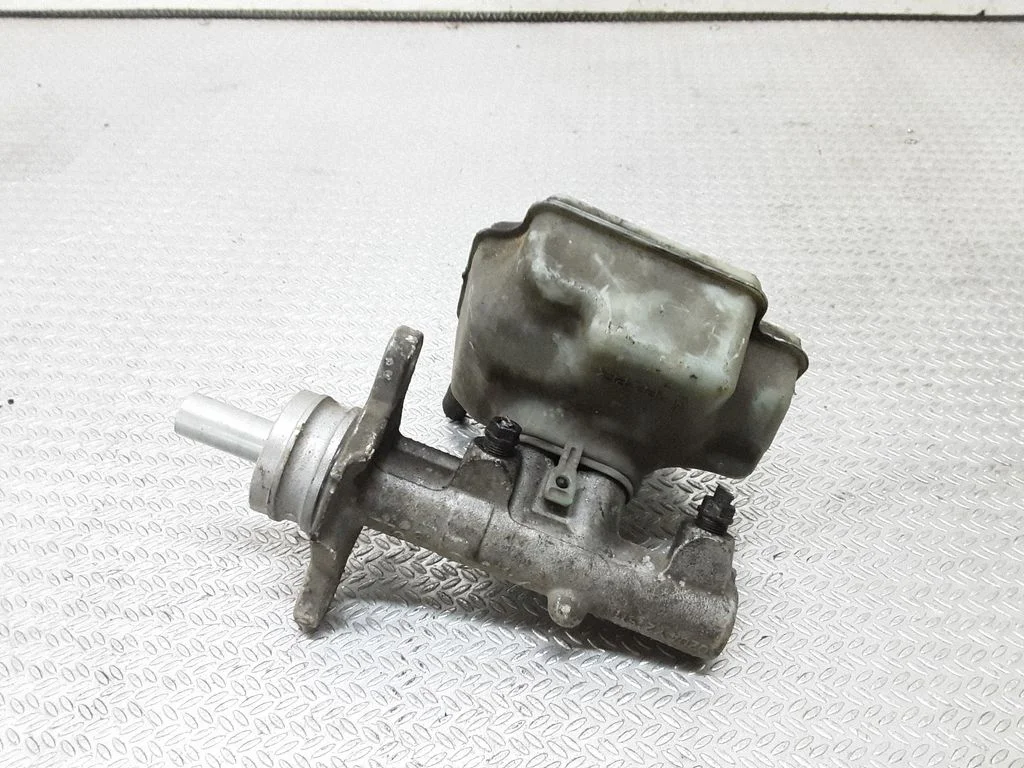 Master brake cylinder 1K1611301C
