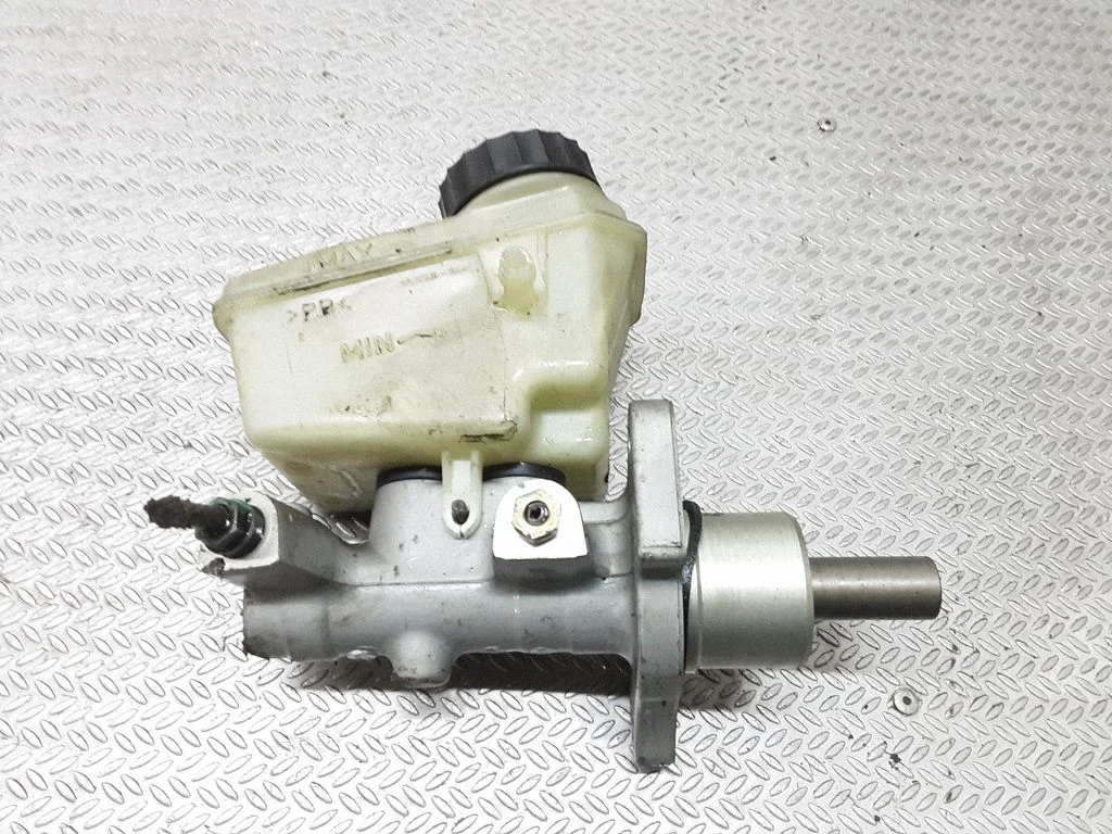 Master brake cylinder – BMW 3 Series E46 (1998-2005)