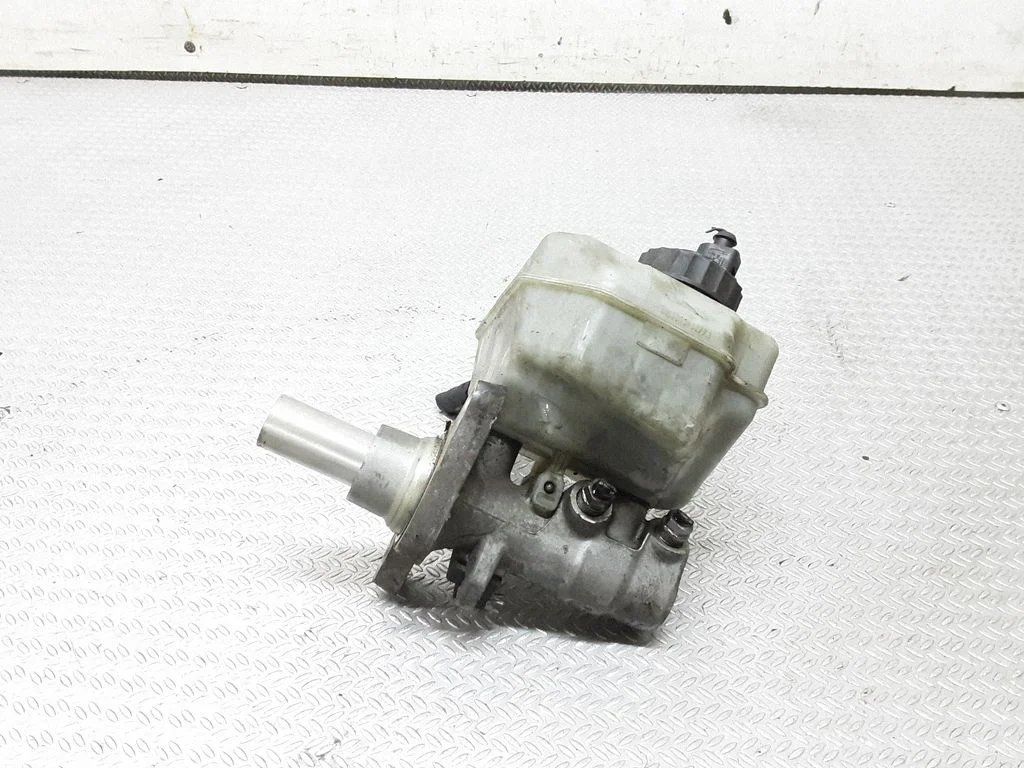 Master brake cylinder 3C1611301