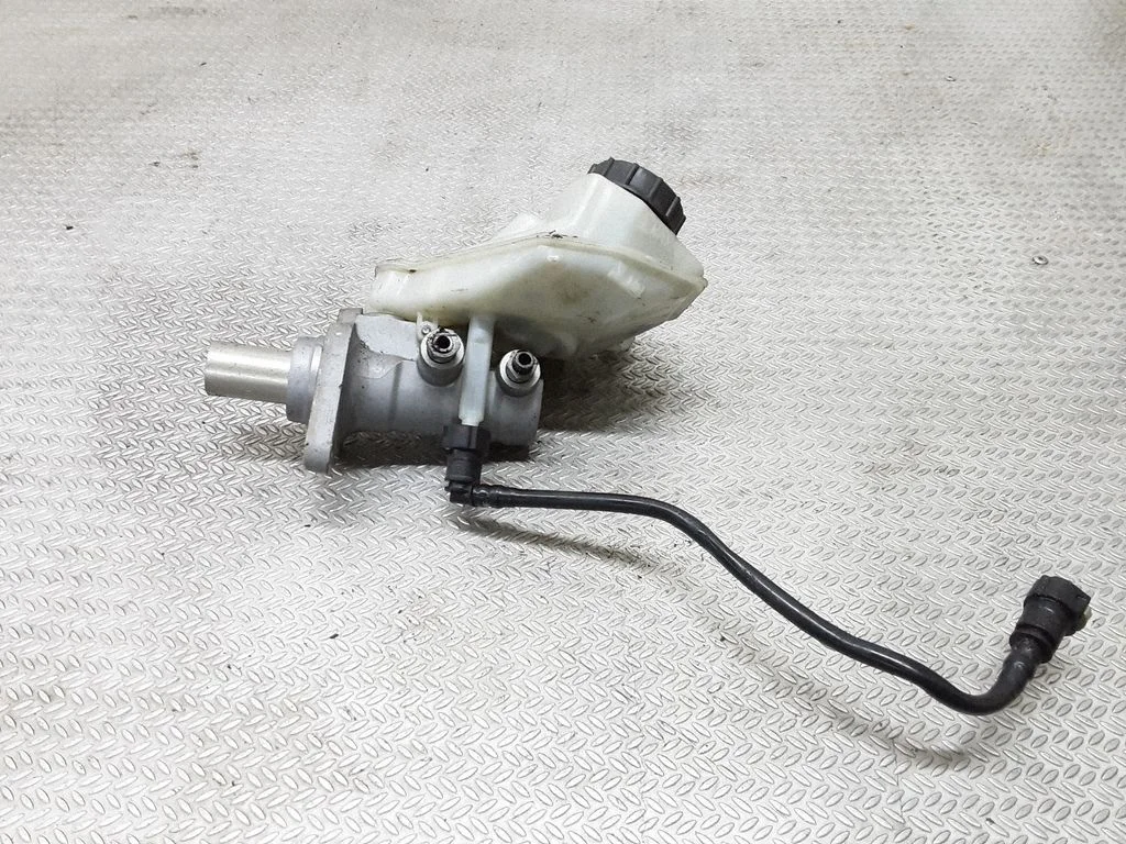 Master brake cylinder – Volvo S80 (2007-2013)