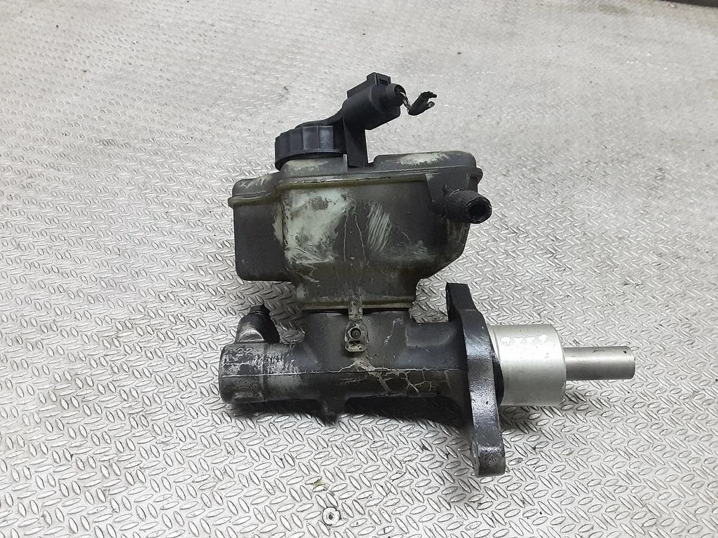 Pompa hamulcowa 1K16M301C