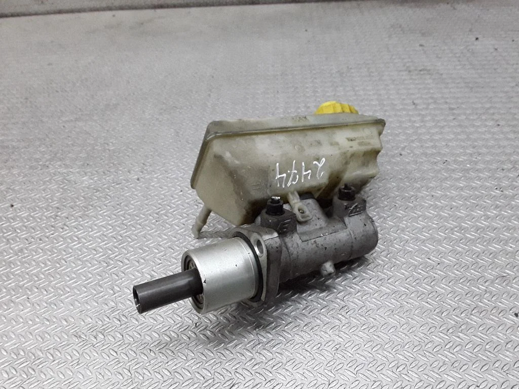 Master brake cylinder 7M3611303