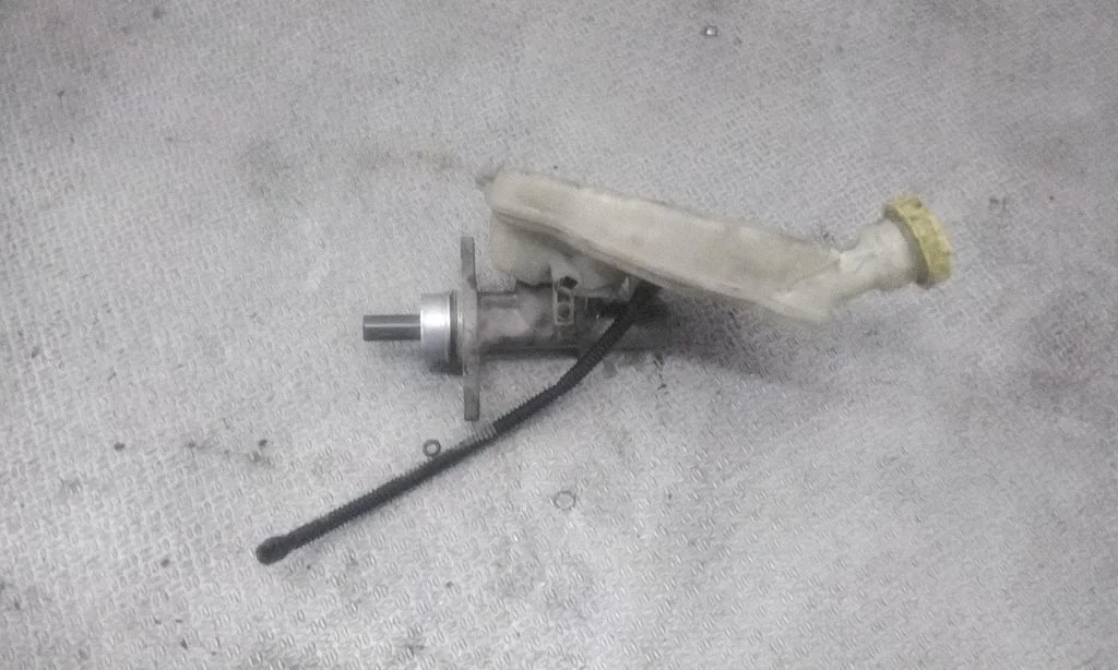 Master brake cylinder – Citroen C3 (2002-2004)