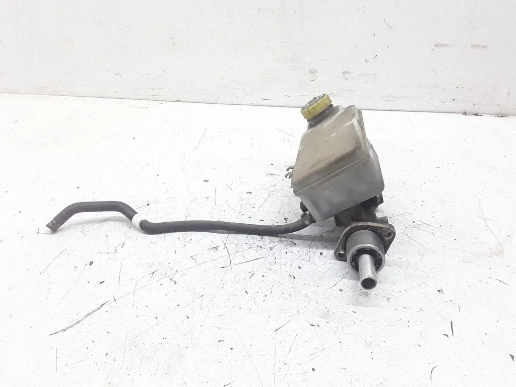 Master brake cylinder 0204224784