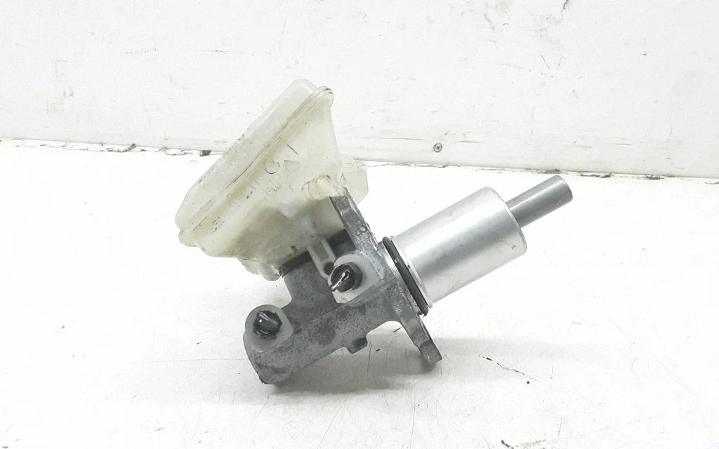 Pompa hamulcowa – Audi A4 S4 B6 8E 8H (2001-2005)