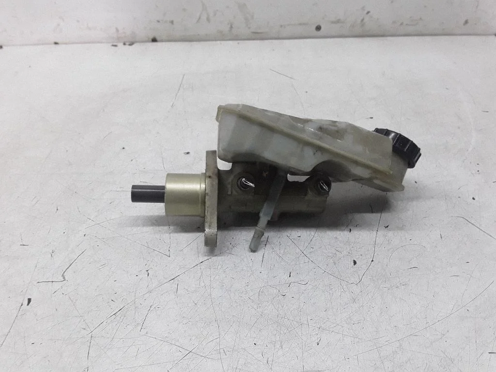 Master brake cylinder – Volvo V50 (2004-2007)
