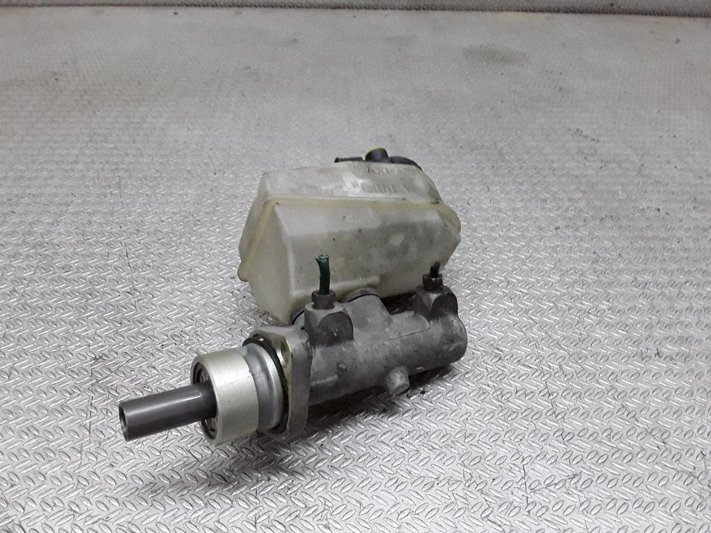Pompa hamulcowa 7700436913