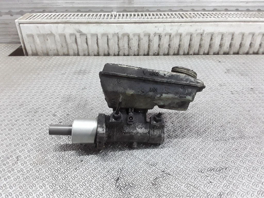 Piduri peasilinder 7M3611303