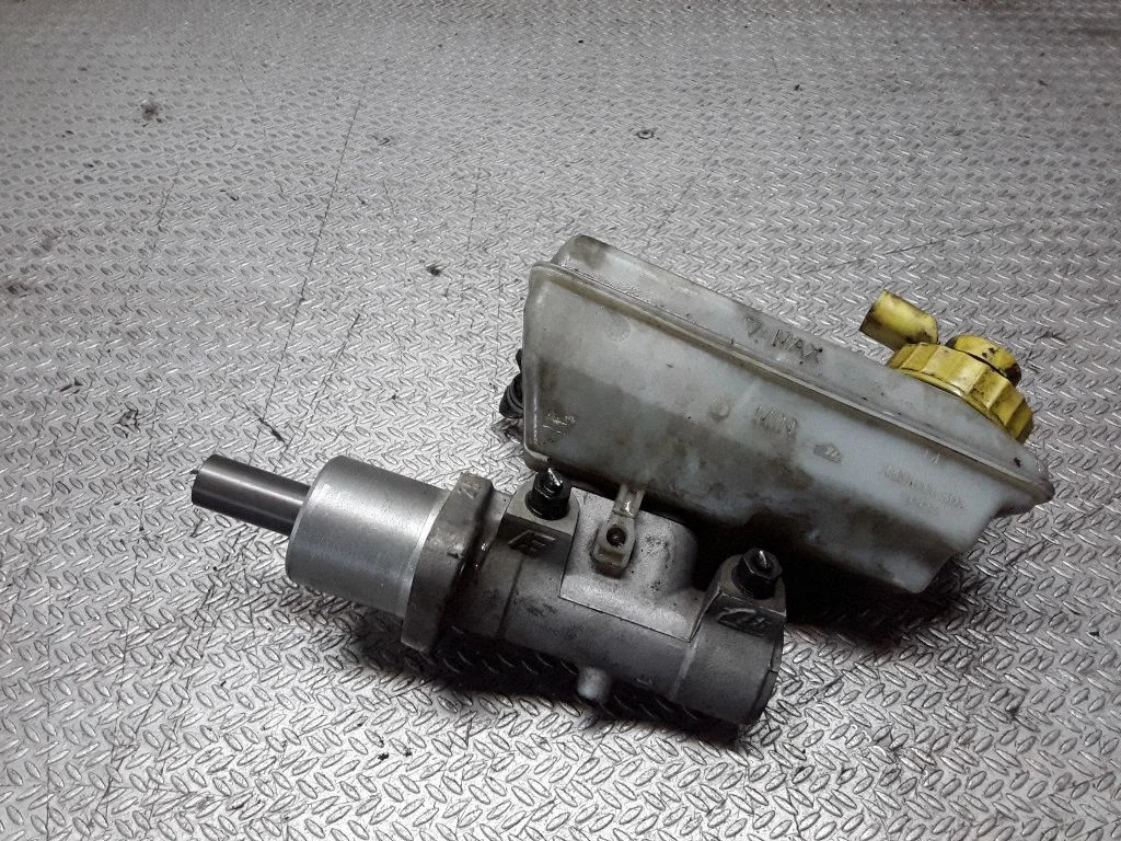 Master brake cylinder – Ford Galaxy (2000-2006)