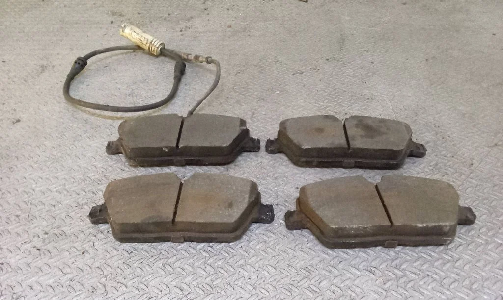 Brake pads (front) – BMW 1 Series E81 E87 (2004-2011)