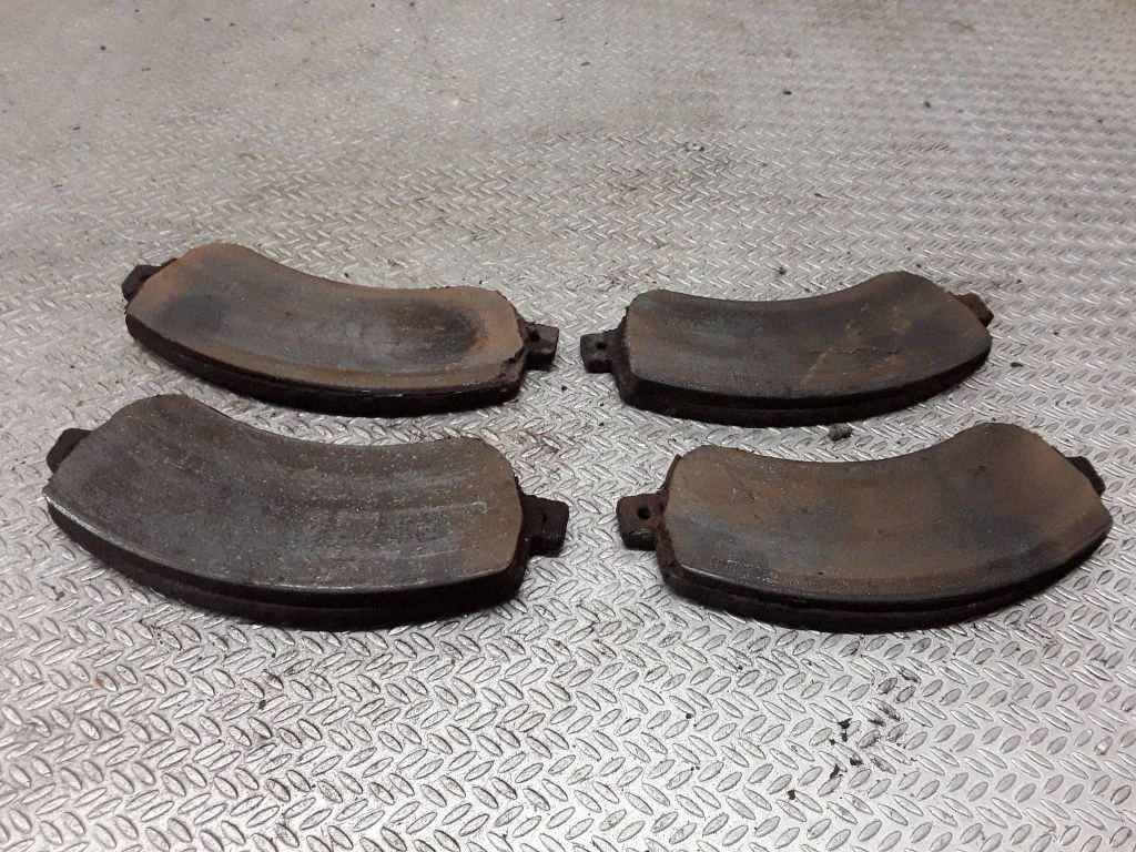 Bremžu klučiņi (priekšējie)