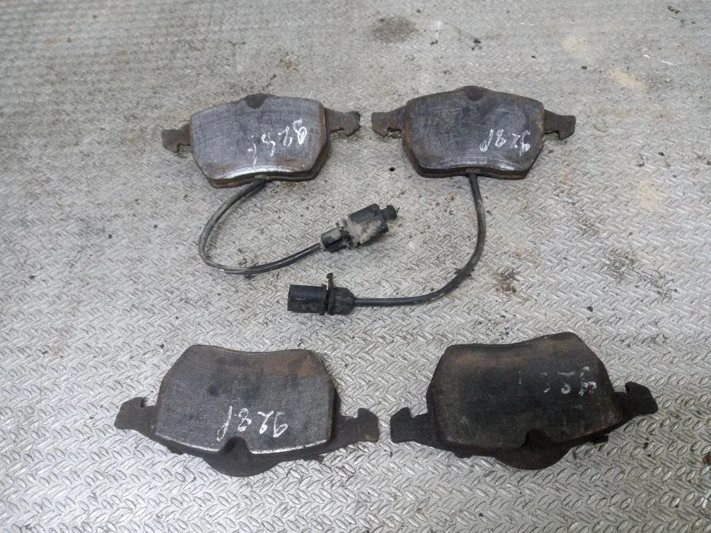 Piduriklotsid (esimesed) – Audi A6 Allroad C5 (1999-2005)