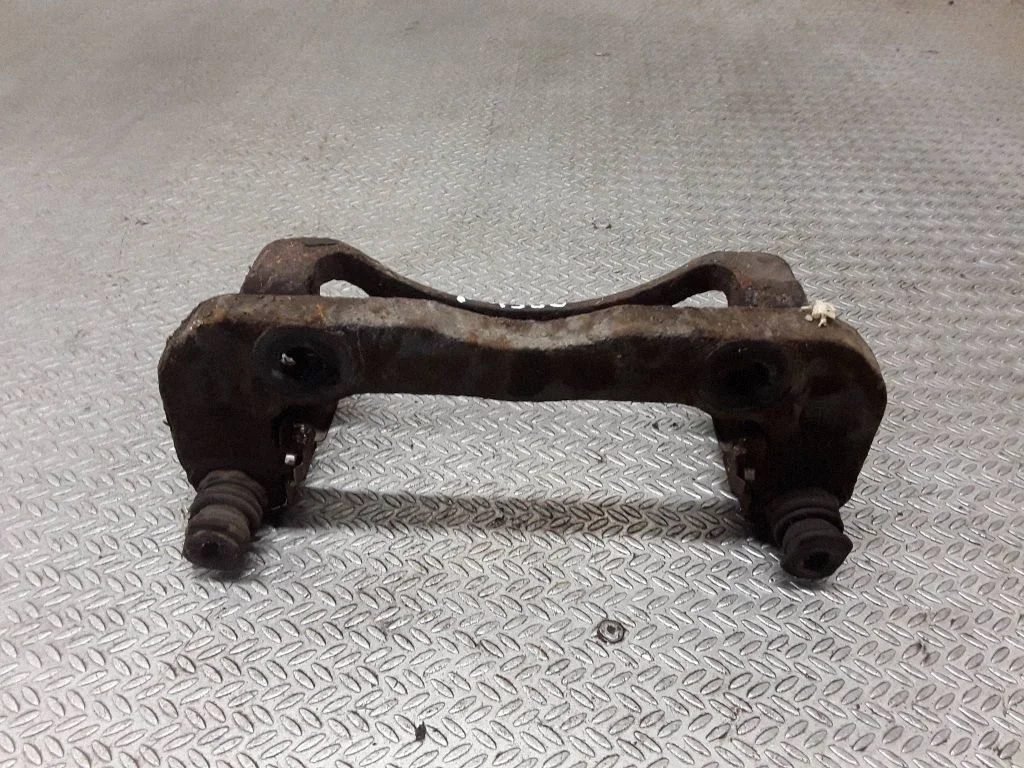 Front Brake Caliper Pad/Carrier