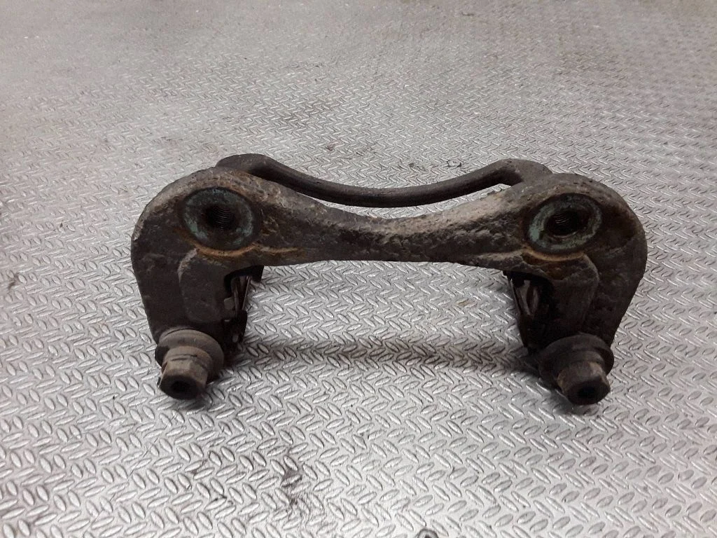 Front Brake Caliper Pad/Carrier