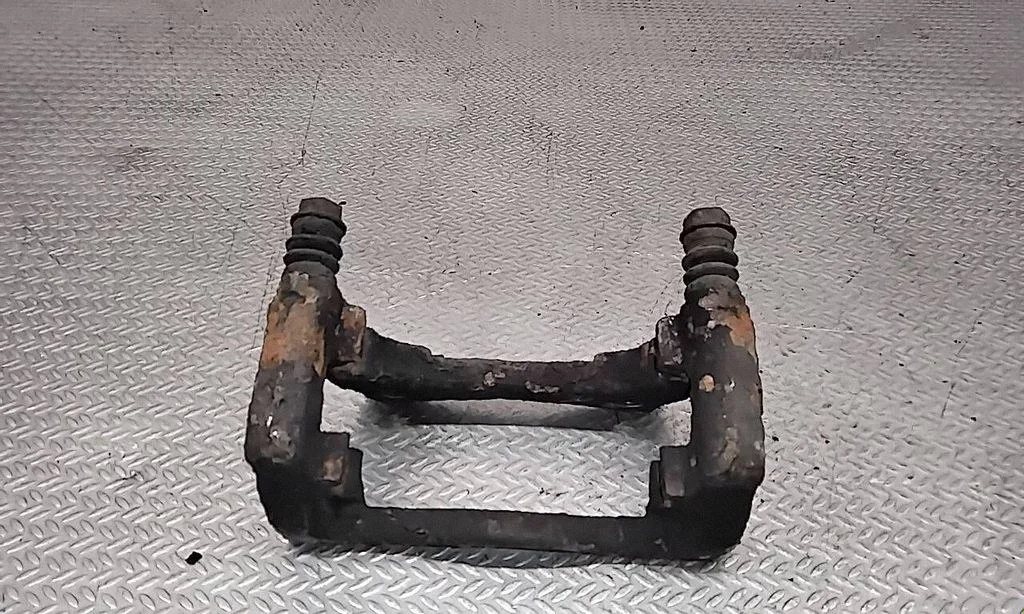 Front Brake Caliper Pad/Carrier